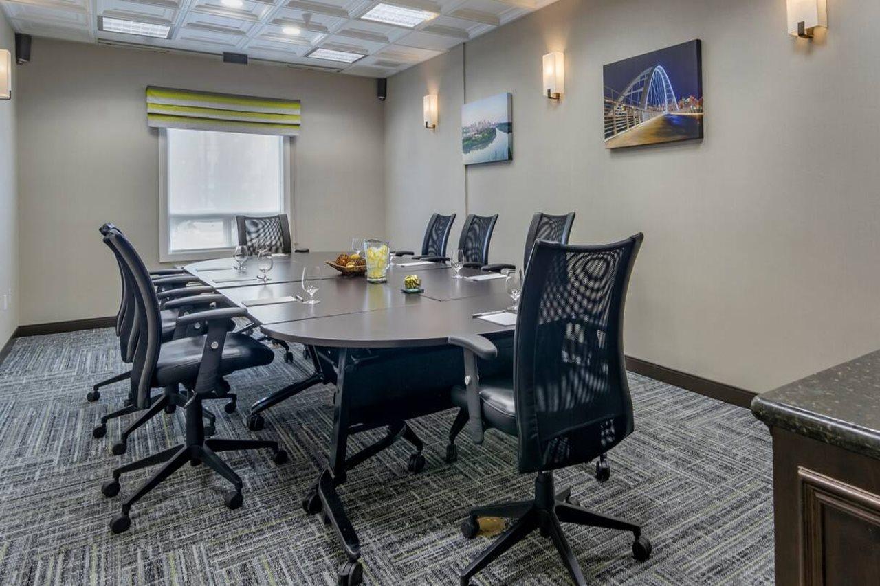 Hampton Inn & Suites Edmonton/West Εξωτερικό φωτογραφία