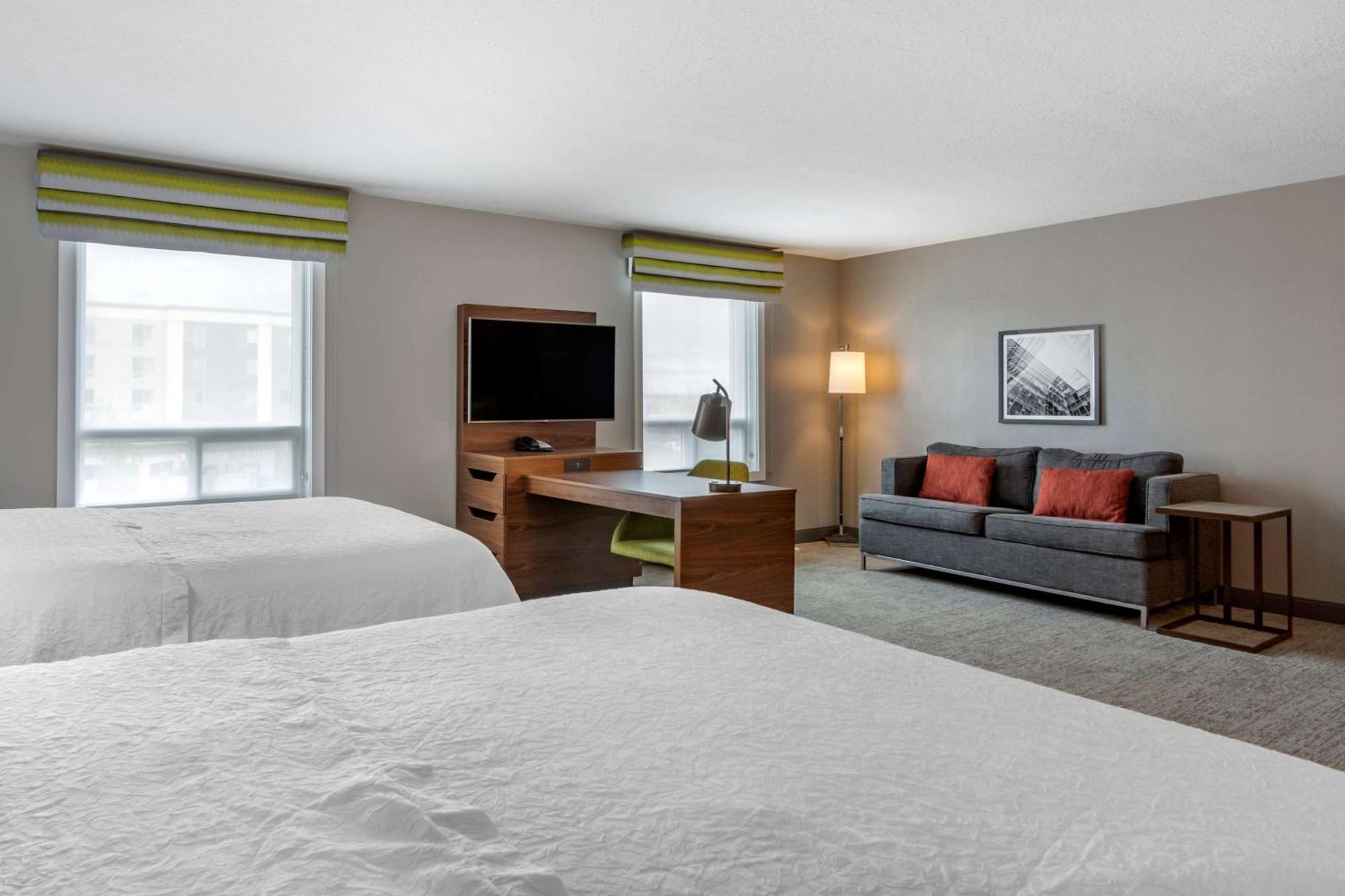 Hampton Inn & Suites Edmonton/West Εξωτερικό φωτογραφία