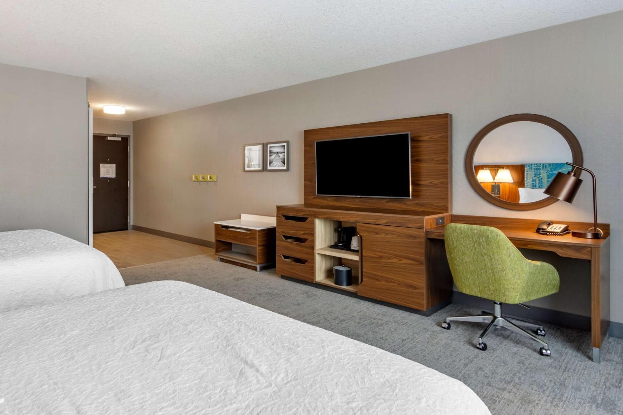 Hampton Inn & Suites Edmonton/West Εξωτερικό φωτογραφία