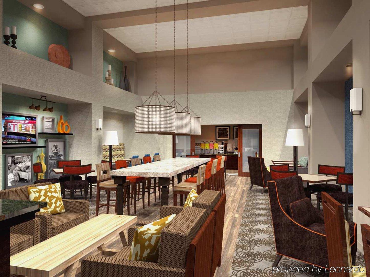 Hampton Inn & Suites Edmonton/West Εξωτερικό φωτογραφία