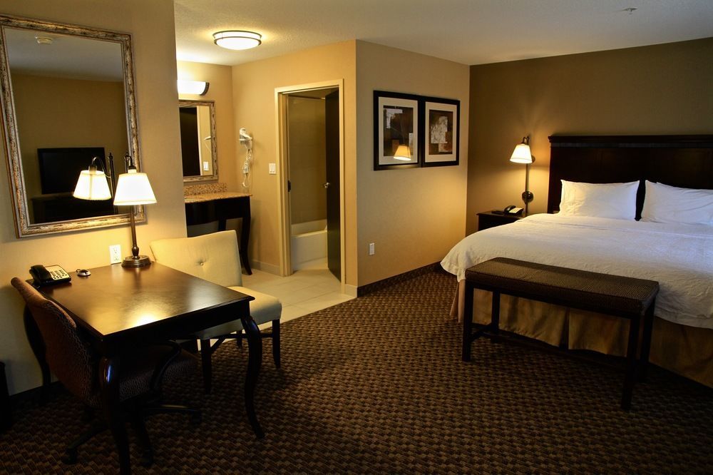 Hampton Inn & Suites Edmonton/West Εξωτερικό φωτογραφία